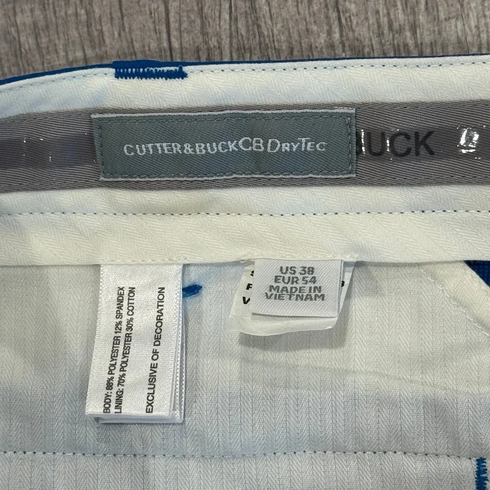 Basically New!‎ Cutter & Buck Drytec Size 38 Men's Shorts